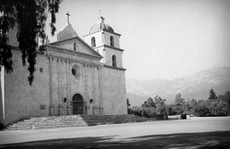 he Mission Santa Barbara, church front.