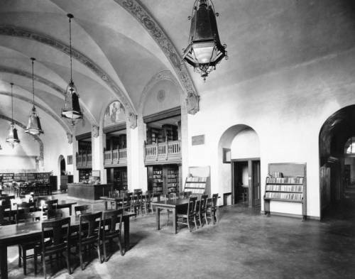 views of the Adult Reading Room in the Hollywood Branch Library