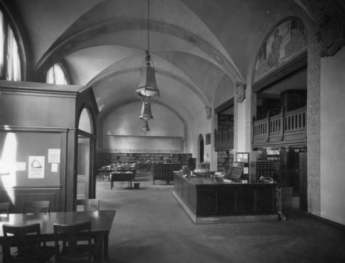 Interior of the Adult Reading Room in the Hollywood Branch Library