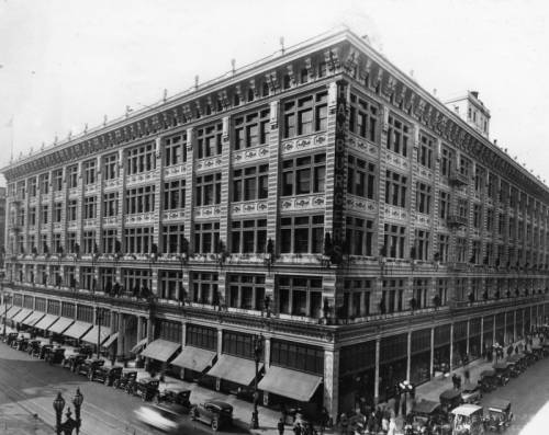 Hamburger’s Department Store at 8th Street and Broadway