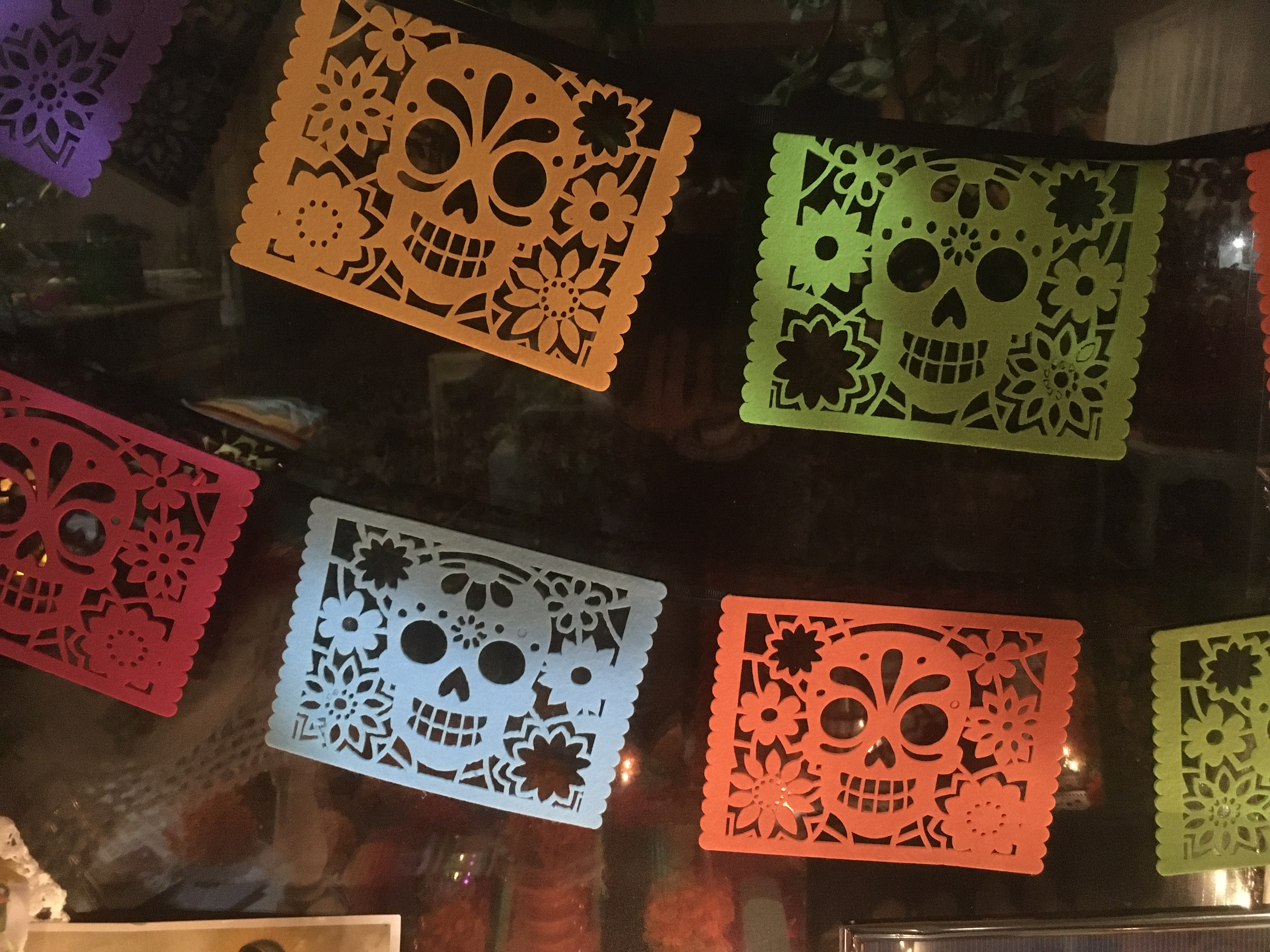 papel picado at an alter