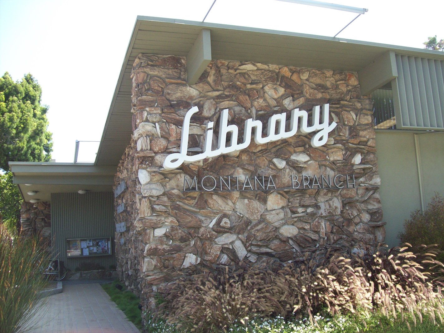 Montana Branch of the Santa Monica Public Library
